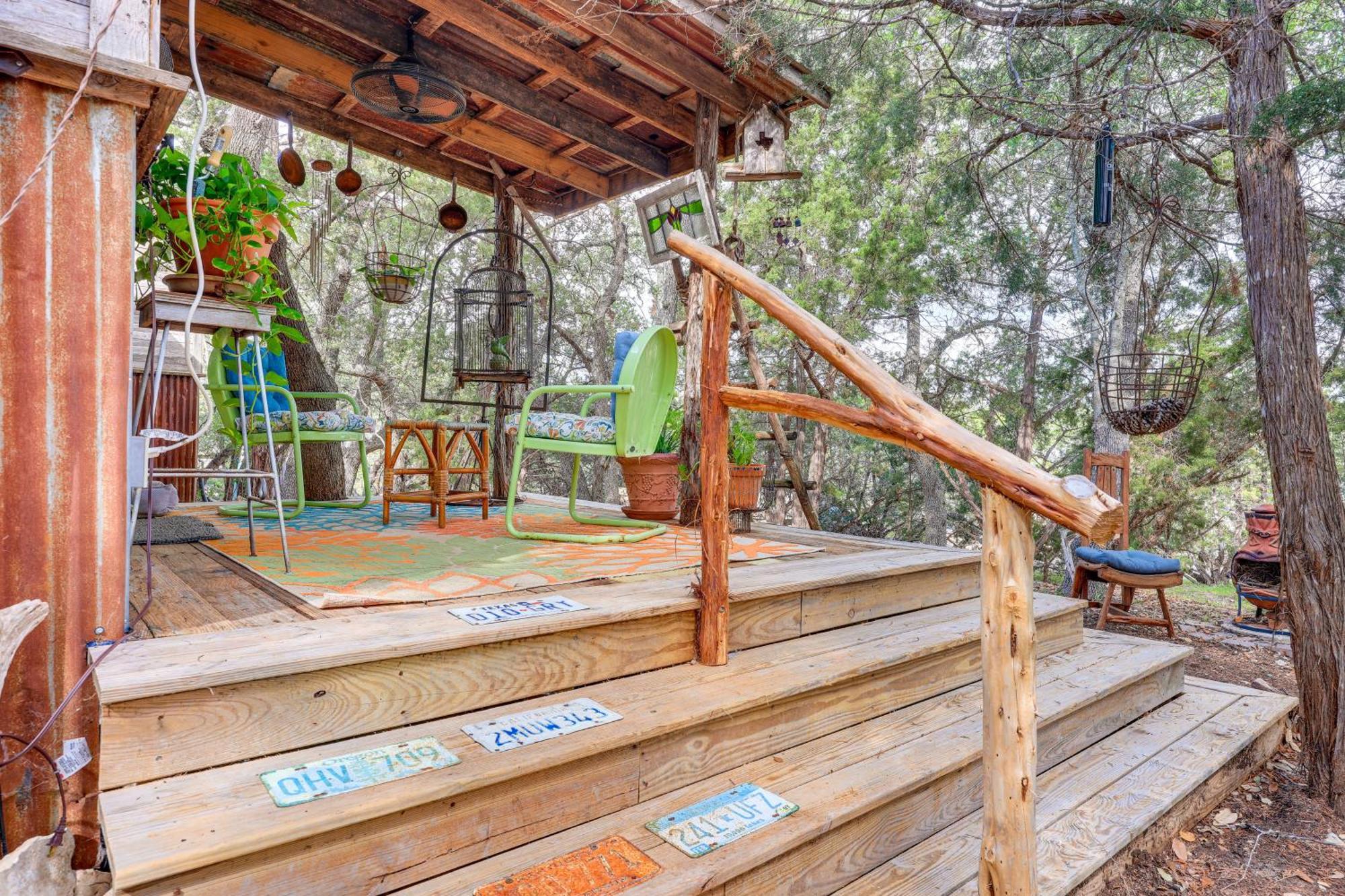 Pet-Friendly Wimberley Cabin With Fire Pit And Hot Tub Экстерьер фото